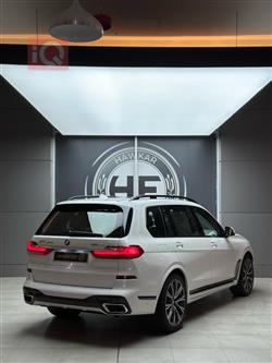 بي ام دبليو X7